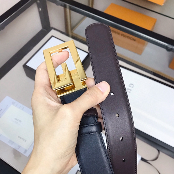 スーパーコピーグッチベルト素材ディテール